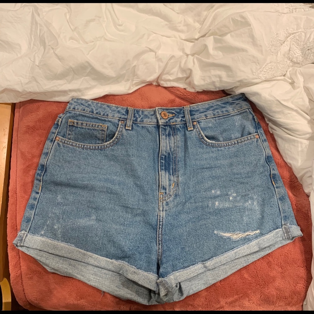 Denim high waisted vintage mom jeans